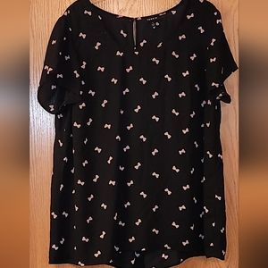 Sheer short sleeve blouse with pink bow print